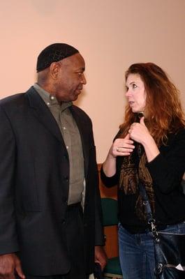 Journalist and comedian Aaron Freeman with Chicago Landscape Artist Nina Weiss at the Ethical Humanist Society of Chicago