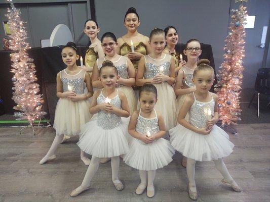 Holiday Ballet group