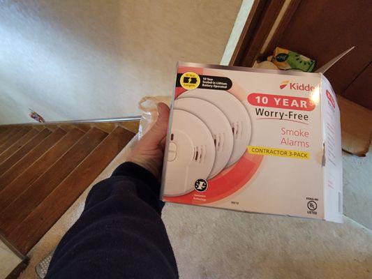 10 year battery smoke detector