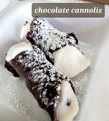 Chocolate Cannoli