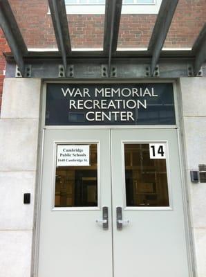 Cambridge War Memorial Recreation Center