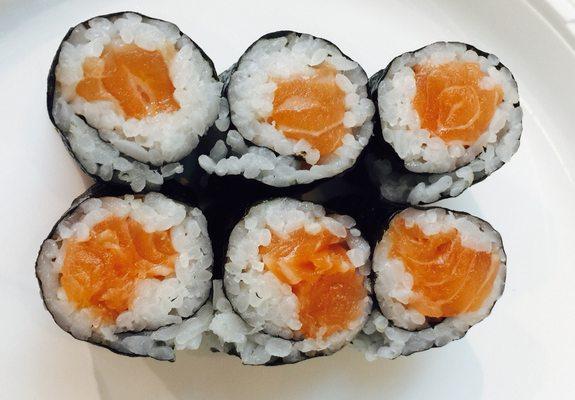 Salmon roll