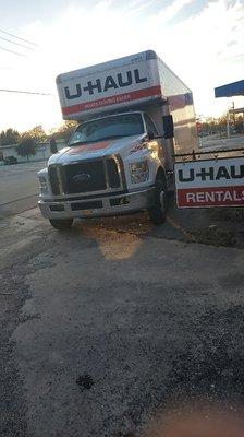 Uhaul dealer