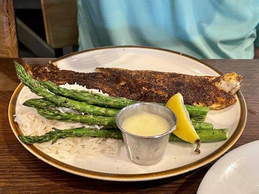 Red Snapper w/ rice and asparagus