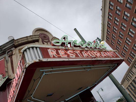 Sign on Main