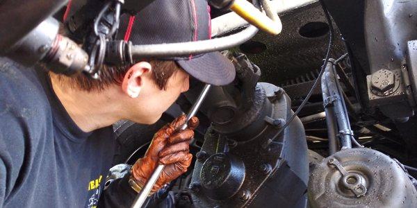 Driveshaft U-joint repair