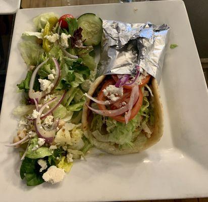 Chicken Souvlaki Pita (with side salad)