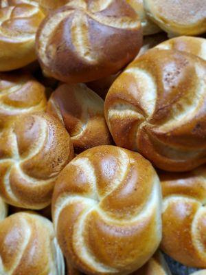 Kaiser rolls   Plain