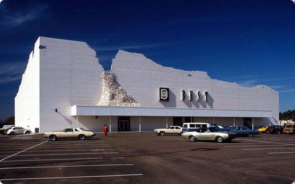 1960's Best store that used to sit across from the mall; I remember seeing the abandoned building when I was a kid.