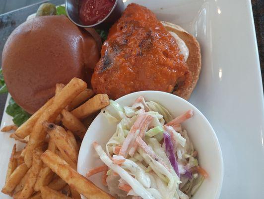 Nashville chicken sammich with fries and slaw