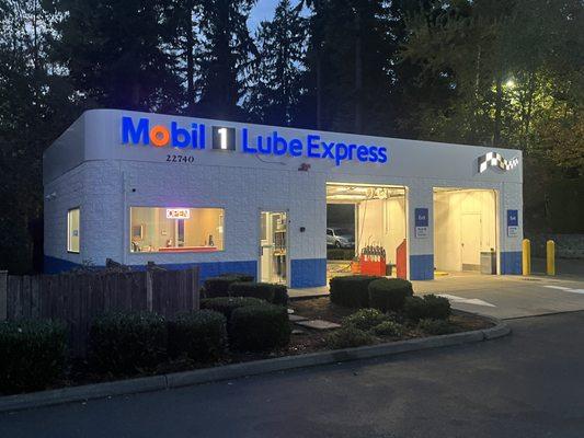 Mobil 1 Lube Express Bothell