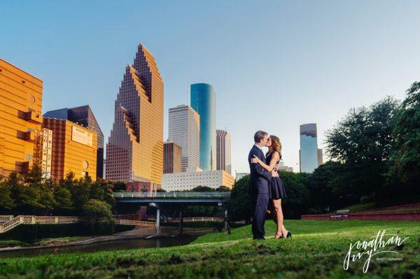 Engagement Photos in Sesquicentennial Park