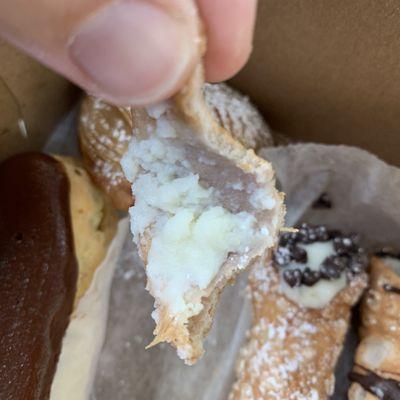 Cheap crap flimsy, soft, uncooked pizza dough cannoli- I want my $25 back today!!! Garbage