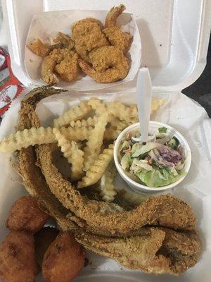 Whole whitening plate (fried hard). Coleslaw & fries & hush puppies