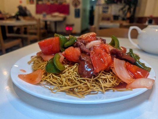 tomato beef crispy noodles $11.50