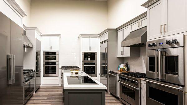 Miele and Viking kitchen