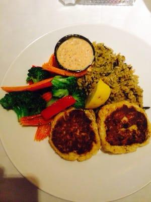 Crab cakes with grilled vegs & brown rice