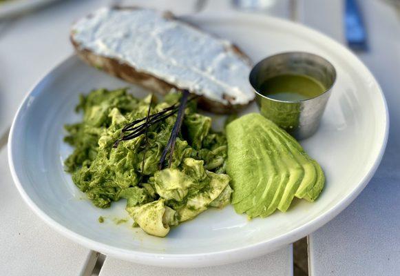 Organic Greens Scrambled Eggs