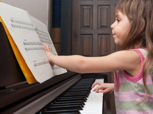 Andrea Marsavonian, Pianist-Composer & School of Music