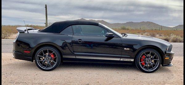 2013 Mustang GT 20" wheels and tires repaired by Dent Wizard..