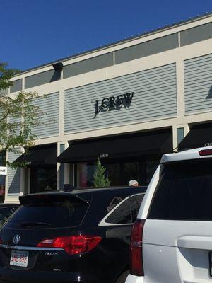 J Crew of Hingham -- Derby Street Shoppes : 94 Derby Street, Hingham            Storefront