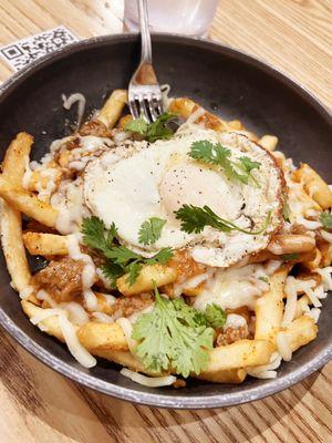 Pho Poutine