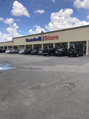 Goodwill - Lauderdale Lakes