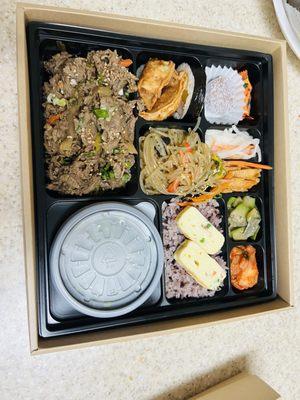 Premium box with beef bulgogi