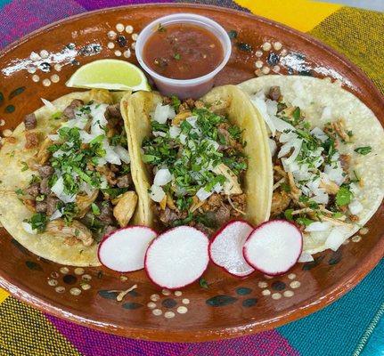 Street Tacos (carnitas)