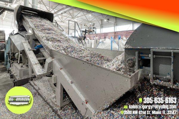 It is time to take advantage of our shredding services, contact us for more information! Calls: 305 635 6163 Texts: 305 297 6148