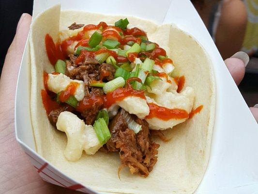 Beef brisket and Mac and cheese taco