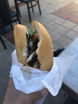 Bahn mi