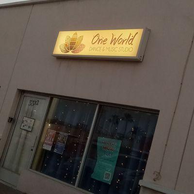 One World Dance & Music Studio