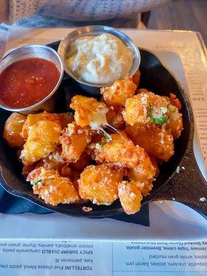 Squeaky Cheese curds