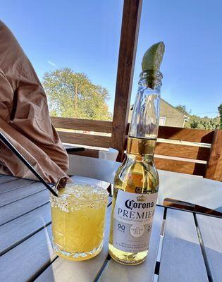 Mango Margarita w/Corona