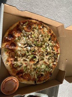 4 toppings pizza