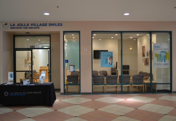 La Jolla Village Smiles Dentistry and Implants