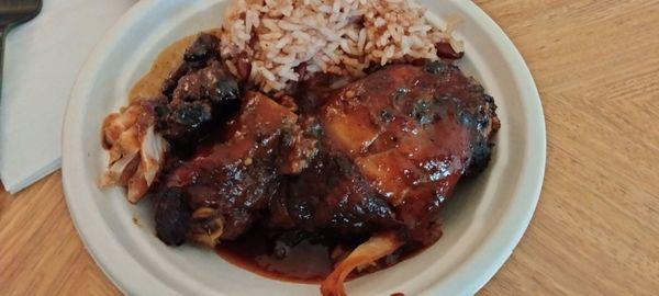 Jerk chicken lunch bowl