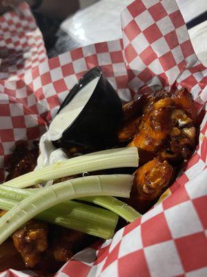 Smoked Spicy Honey Wings with ranch drip