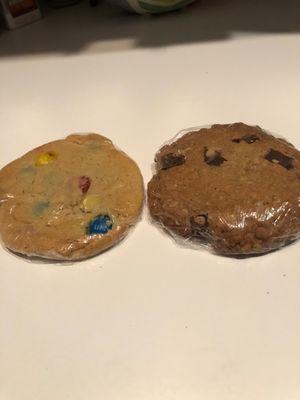 M&M & Oatmeal Chocolate Chunk Cookies