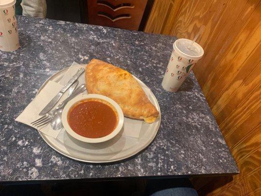 Medium calzone