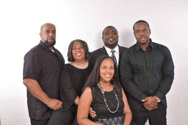 Family in Khari Imagery studio