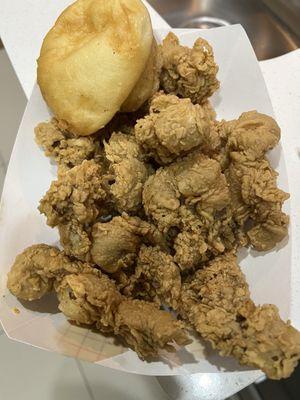 Dozen fried chicken gizzards