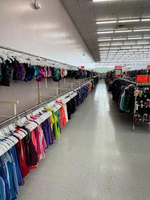 Village Discount Outlet of Columbus has moved from 3500 Cleveland Ave, Columbus OH to 
  109 Huber Village Blvd. Westerville, OH 43081