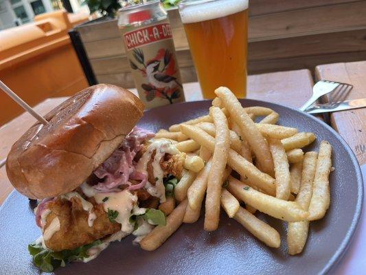 Oh Boy our Fish Sandwich with beer battered haddock house slaw & an English bitter. 

Join us for lunch everyday at 11:30am