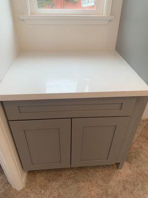 Pure white quartz countertop for laundry room