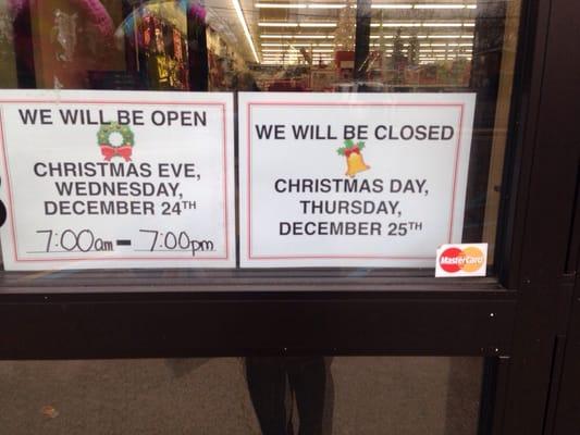 2014 holiday hours