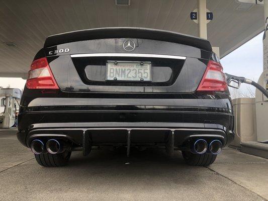 Quad tips and carbon fiber diffuser