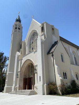 St Catherine of Siena Catholic Church