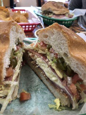 Torta oaxaqueña thicc. Delicious, must try